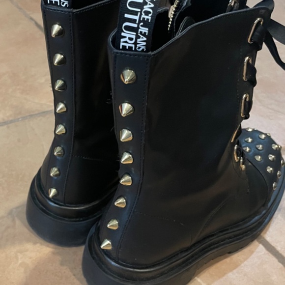 Versace Jeans Couture - Picture 13 of 16